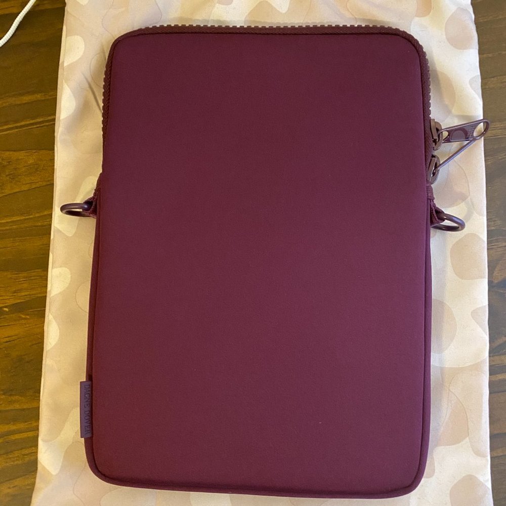Dagne Dover Laptop Sleeve